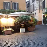 Casina Tiberina * روما