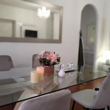 Casina Tiberina * روما